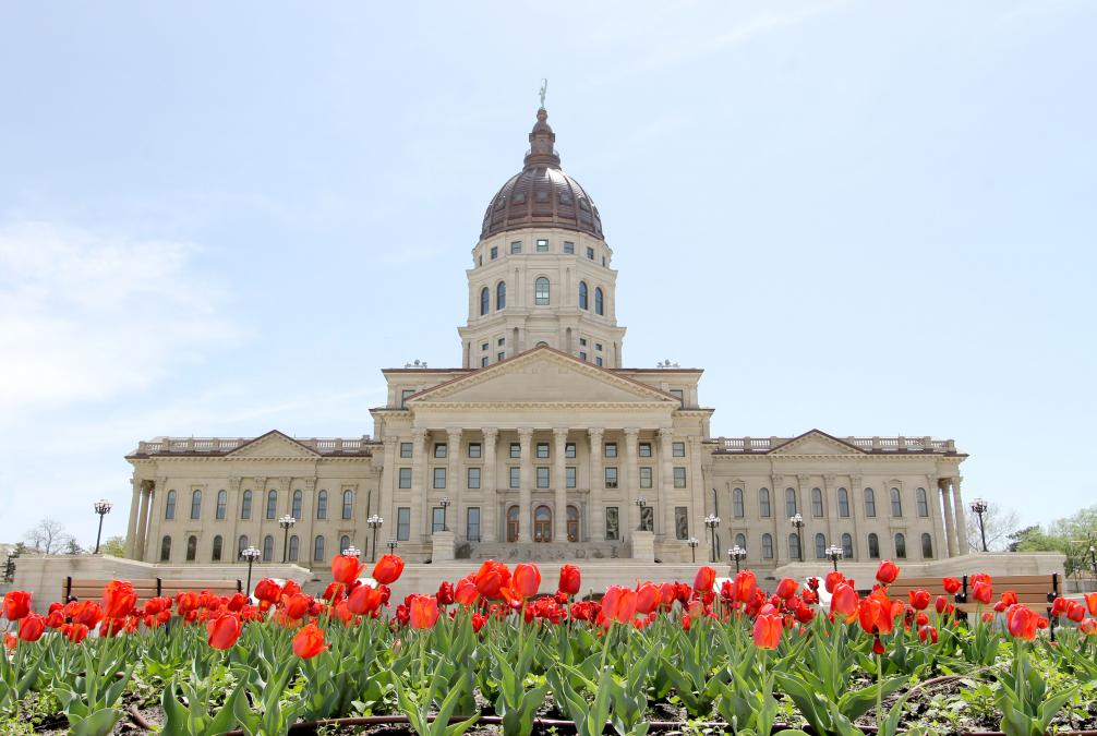 Kansas Capitol April 2021 - Spring